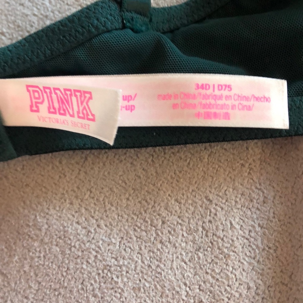 Pink bra - Picture 3 of 3